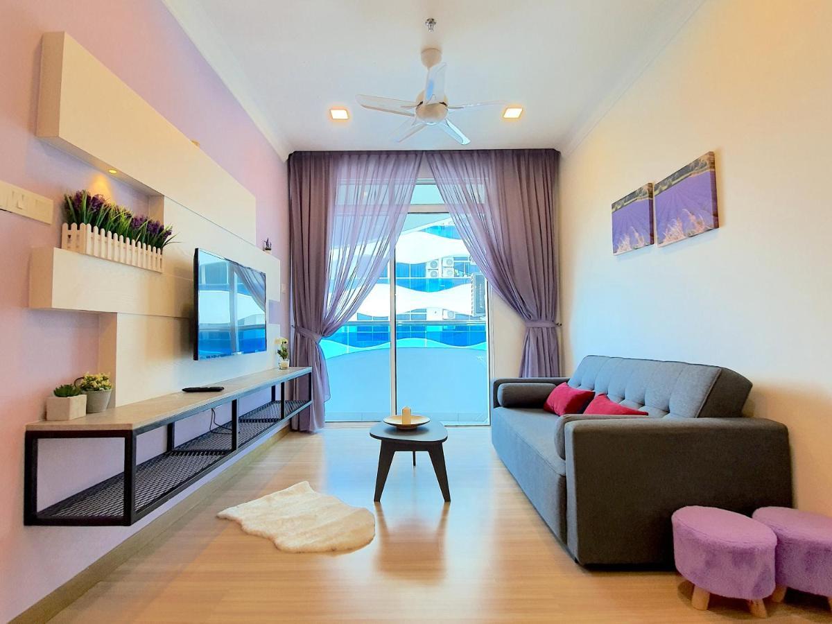 The Wave Suites Melaka Bagian luar foto