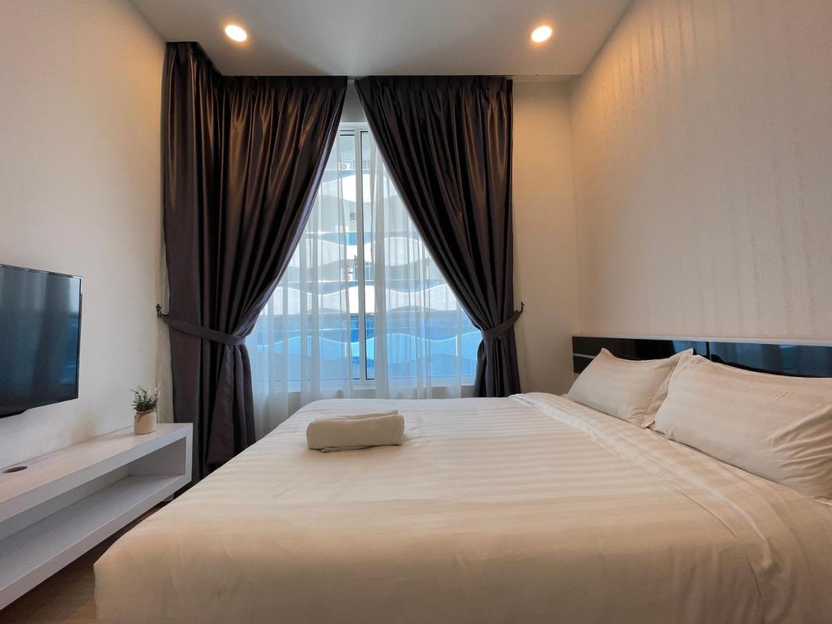 The Wave Suites Melaka Bagian luar foto