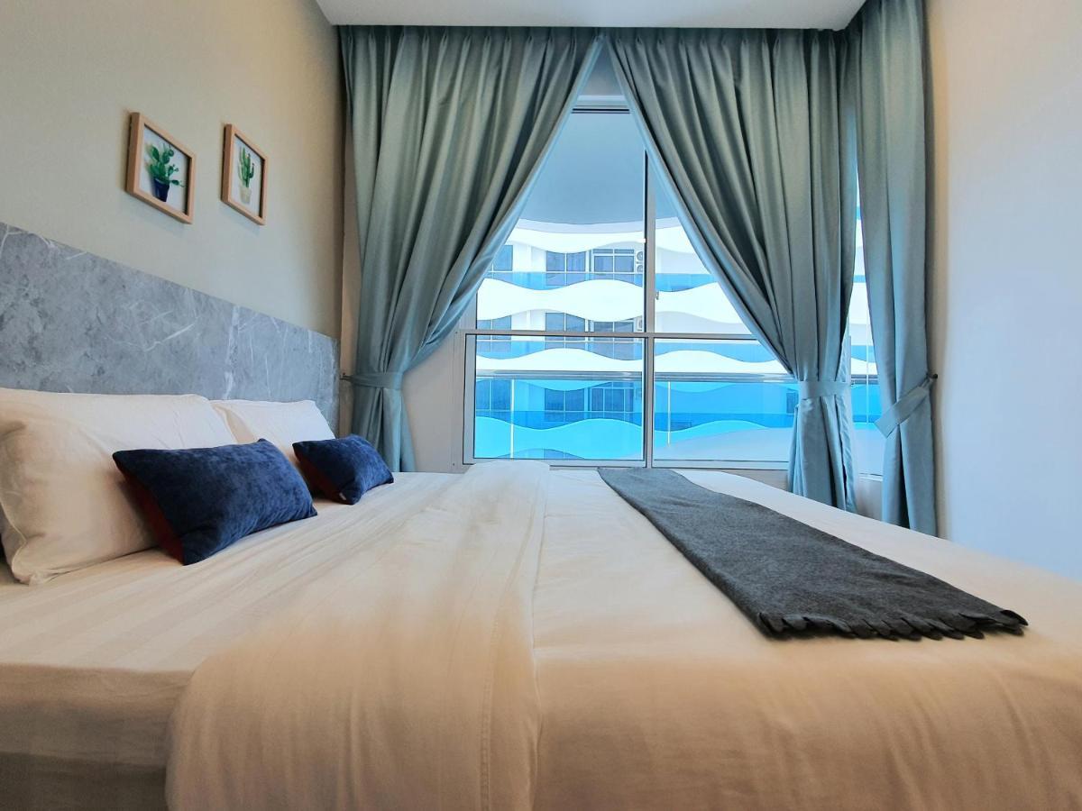 The Wave Suites Melaka Bagian luar foto