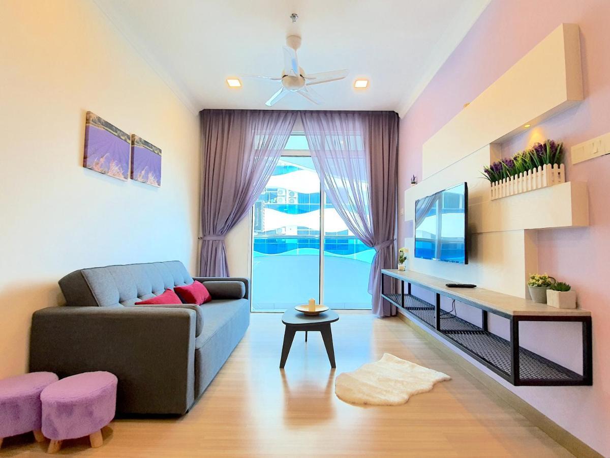 The Wave Suites Melaka Bagian luar foto